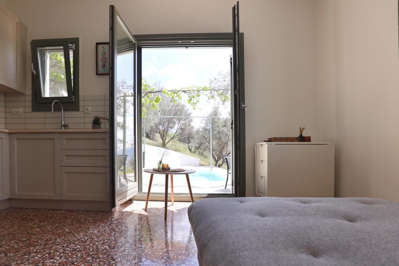 Apartment Admonis - In The Olive Grove